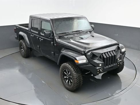 Used 2020 Jeep Gladiator Sport w/ Quick Order Package 24S image 18