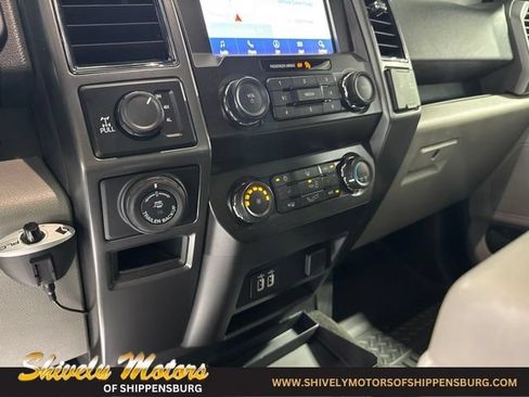 Used 2019 Ford F150 XLT w/ Equipment Group 302A Luxury AWD/4WD image 22