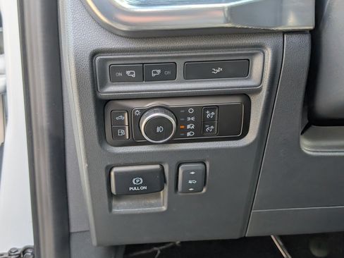 Used 2023 Ford F150 Lariat w/ Equipment Group 502A High AWD/4WD image 21