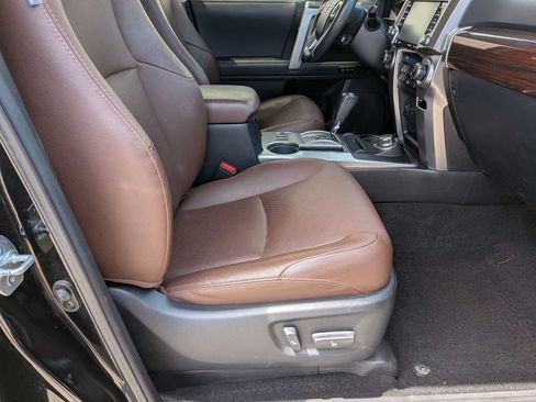 Used 2020 Toyota 4Runner Limited AWD/4WD image 20