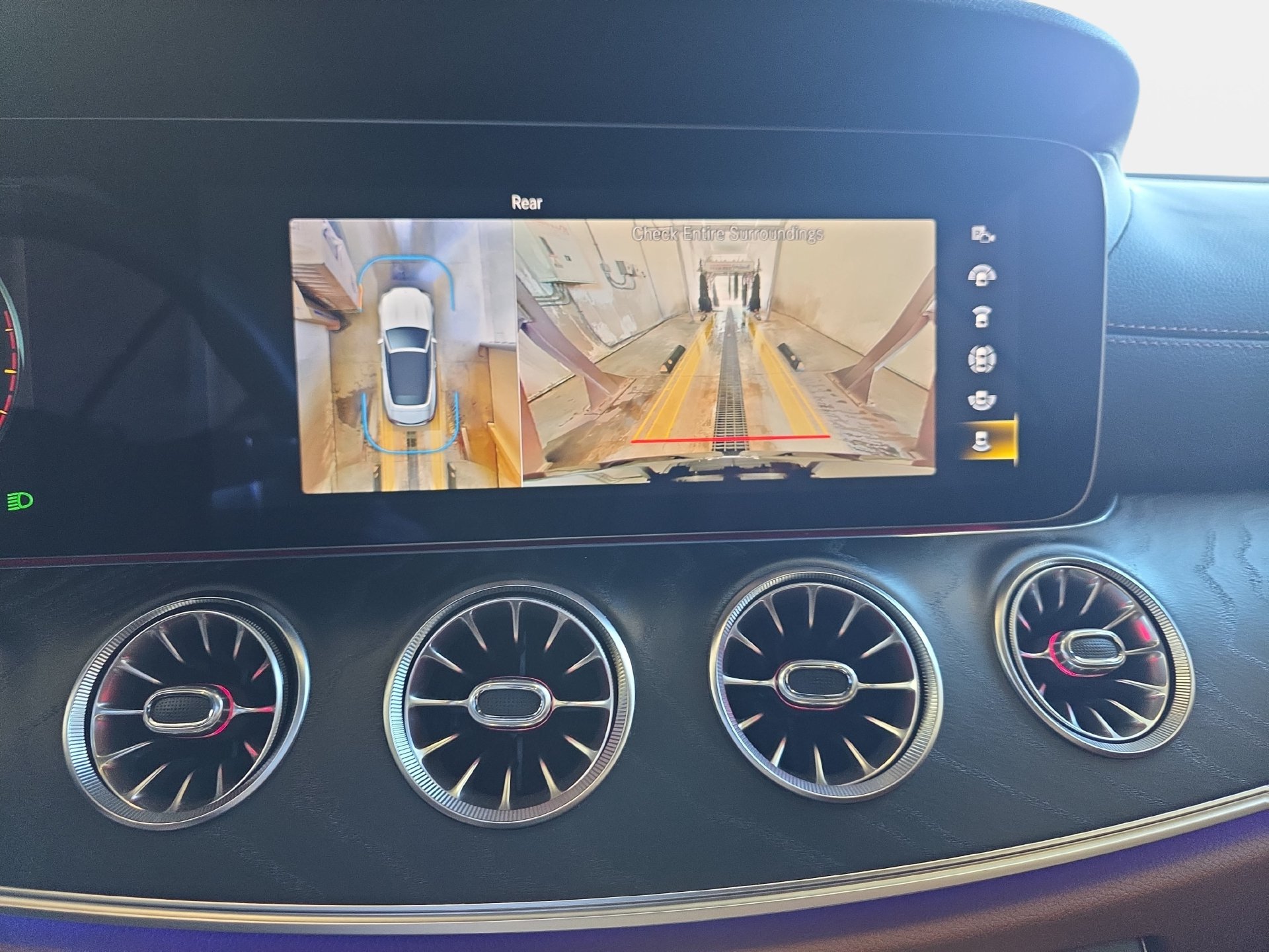 Used 2023 Mercedes-Benz E 450 4MATIC Cabriolet image 23