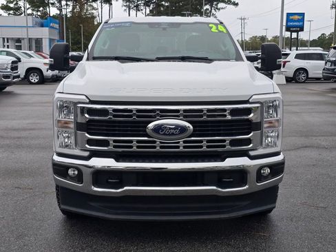 Used 2024 Ford F250 XLT image 8