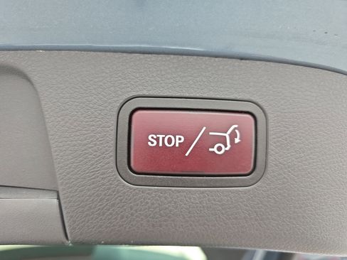 Used 2015 Mercedes-Benz GLA 250 4MATIC image 13