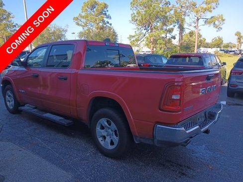 Used 2025 RAM 1500 Big Horn AWD/4WD image 3