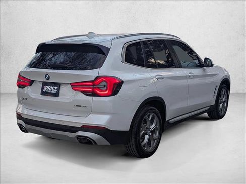 Used 2022 BMW X3 xDrive30i w/ Premium Package 2 image 5