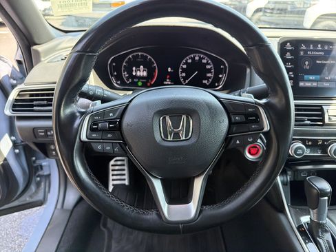 Used 2022 Honda Accord Sport image 18