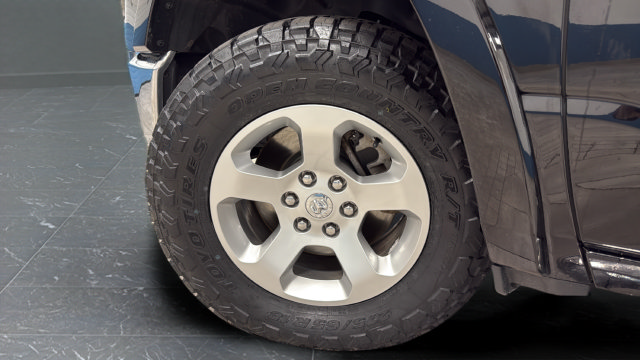 Used 2022 RAM 1500 Laramie w/ Trailer Tow Group AWD/4WD image 37