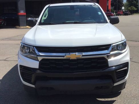 Used 2021 Chevrolet Colorado W/T w/ WT Convenience Package AWD/4WD image 2