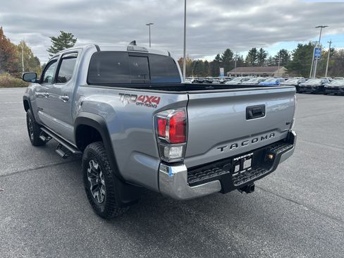 Used 2021 Toyota Tacoma TRD Off-Road image 4