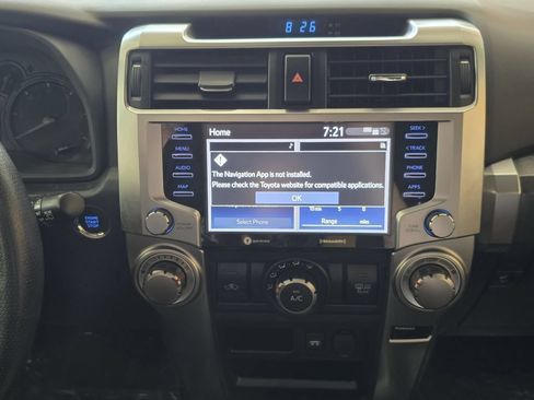 Used 2022 Toyota 4Runner SR5 AWD/4WD image 2