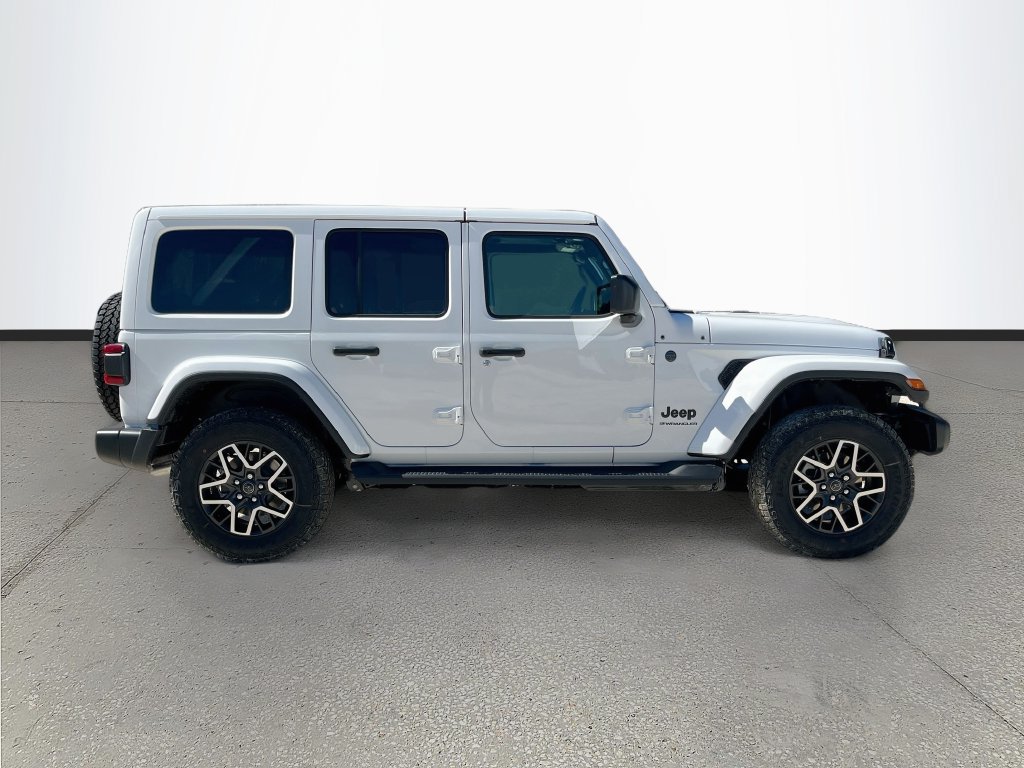 New 2027 Jeep Wrangler Unlimited Sahara AWD/4WD image 8