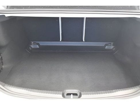 Used 2023 Mercedes-Benz C 300 4MATIC Sedan image 16