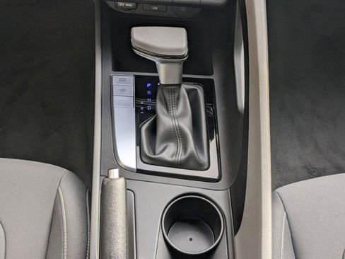 New 2026 Hyundai Elantra Sport FWD image 27