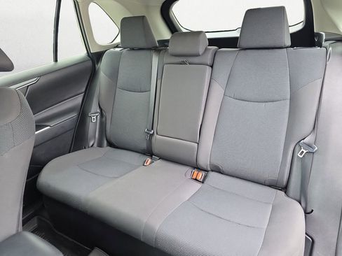 Used 2024 Toyota RAV4 LE image 9