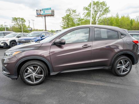 Used 2022 Honda HR-V EX image 3