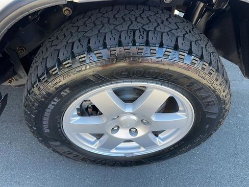 Used 2008 Jeep Grand Cherokee Laredo w/ Driver Convenience Group image 23