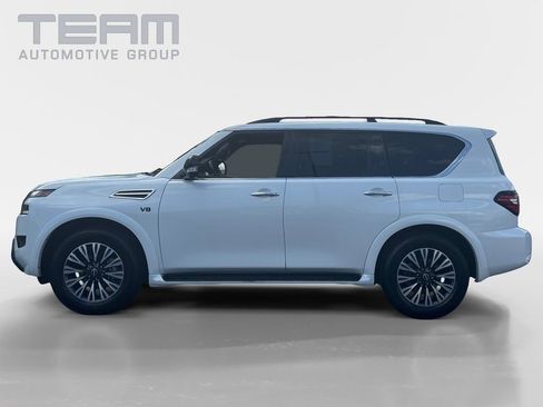 Used 2022 Nissan Armada SL w/ Midnight Edition Package RWD image 4