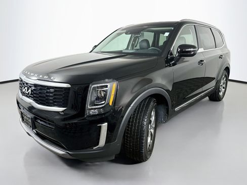 Used 2022 Kia Telluride EX w/ Towing Package AWD/4WD image 3
