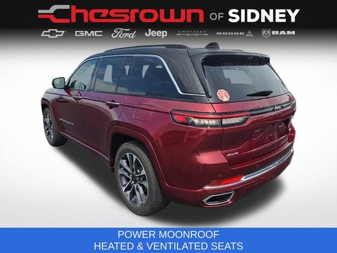 Used 2023 Jeep Grand Cherokee Overland w/ Luxury Tech Group IV AWD/4WD image 7