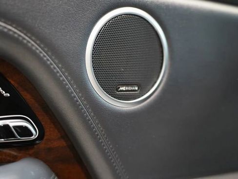 Used 2018 Land Rover Range Rover Supercharged AWD/4WD image 15