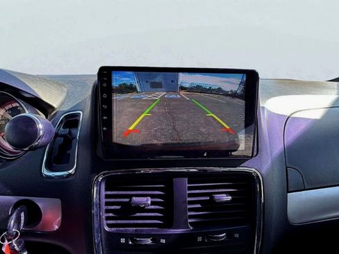 Used 2018 Dodge Grand Caravan GT image 10