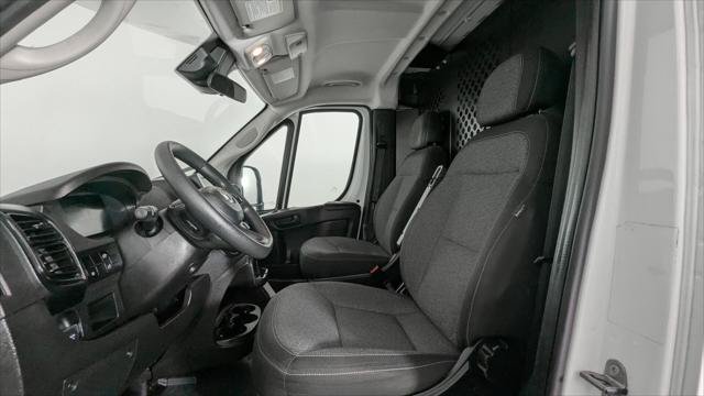 Used 2025 RAM ProMaster 2500 w/ U-Haul Equipment Group FWD image 14