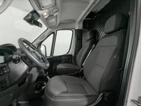 Used 2025 RAM ProMaster 2500 w/ U-Haul Equipment Group FWD image 14