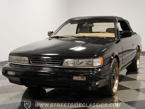 Used 1991 INFINITI M30 Convertible RWD image 18
