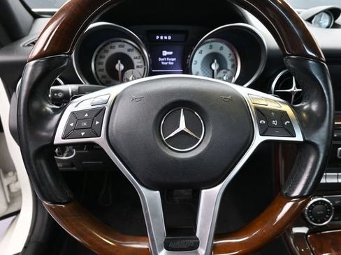 Used 2013 Mercedes-Benz SLK 350 image 30