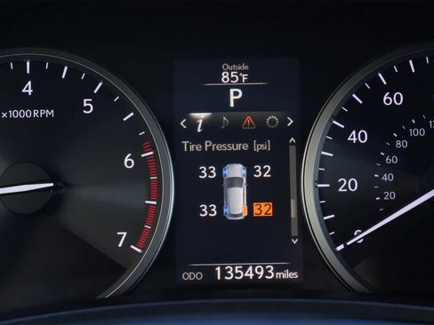 Used 2015 Lexus NX 200t image 12