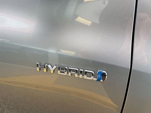 Used 2019 Toyota Highlander Limited AWD/4WD image 5