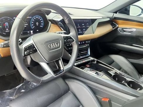 Used 2023 Audi e-tron GT Premium Plus AWD/4WD image 46