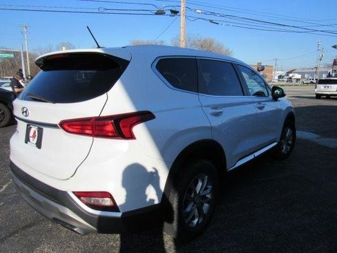 Used 2020 Hyundai Santa Fe SE image 7
