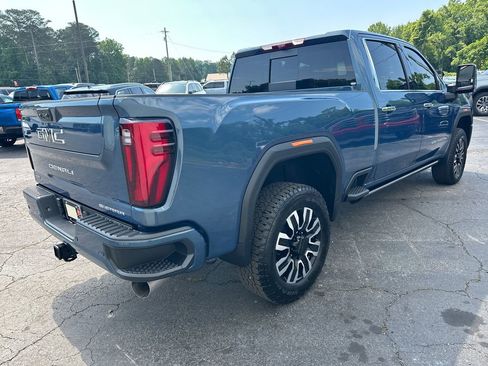 Used 2026 GMC Sierra 2500 Denali Ultimate AWD/4WD image 6