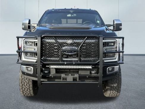 Used 2024 Ford F350 Platinum image 4