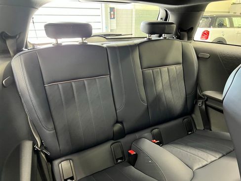 Certified 2025 MINI Cooper S image 15