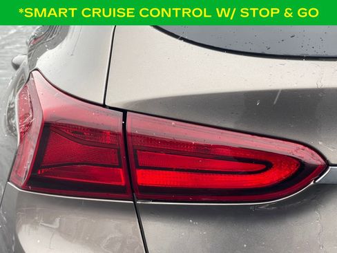 Used 2020 Hyundai Santa Fe SE image 14