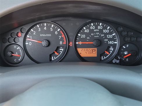 Used 2019 Nissan Frontier SV image 8