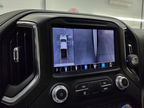 Used 2022 GMC Sierra 2500 AT4 w/ AT4 Premium Plus Package image 23