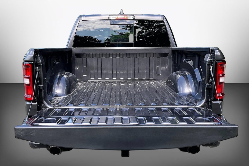 New 2026 RAM 1500 Express AWD/4WD image 21