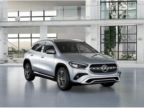Used 2025 Mercedes-Benz GLA 250 image 31