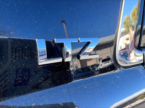 Used 2015 Chevrolet Tahoe LTZ image 10