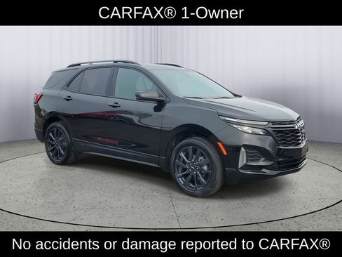 Used 2024 Chevrolet Equinox RS w/ LPO, Floor Liner Package image 2