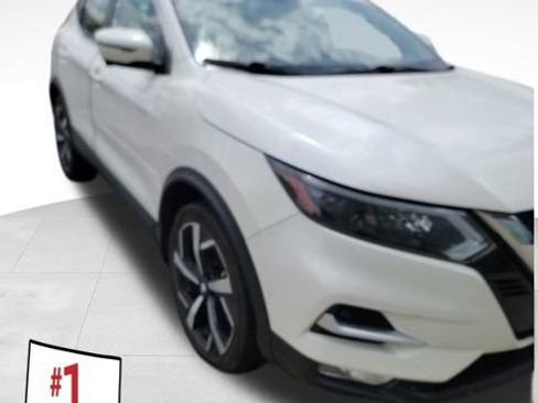 Used 2020 Nissan Rogue Sport SL w/ Premium Package AWD/4WD image 1
