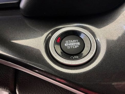 Used 2023 Jeep Grand Cherokee Altitude AWD/4WD image 24