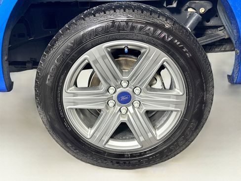 Used 2019 Ford F150 XLT w/ Equipment Group 302A Luxury image 11