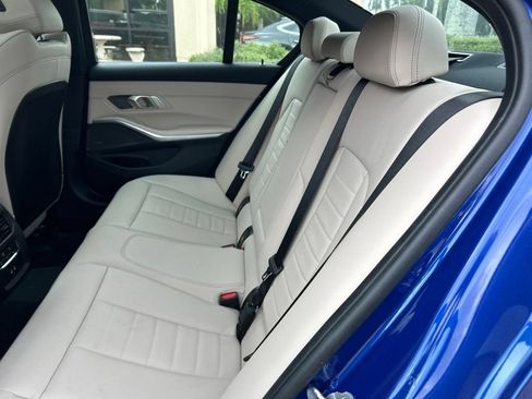 Used 2026 BMW 330i Sedan w/ M Sport Package RWD image 13