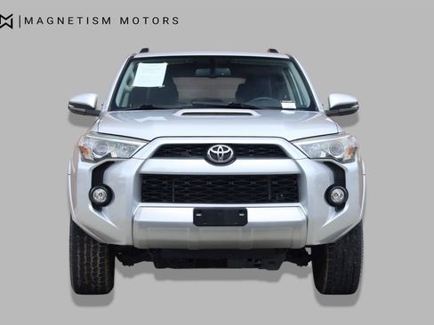 Used 2019 Toyota 4Runner TRD Off-Road Premium AWD/4WD image 5