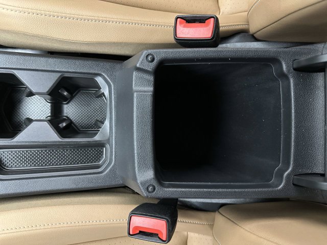Used 2024 Volkswagen Tiguan SE AWD/4WD image 20