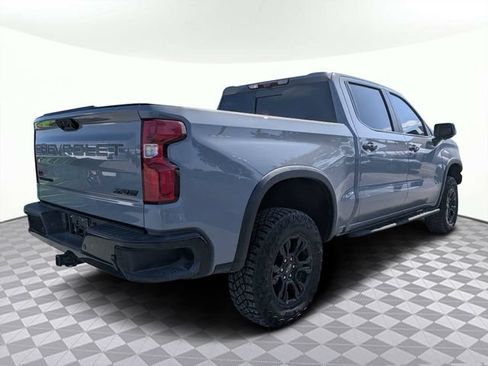 Used 2024 Chevrolet Silverado 1500 ZR2 w/ Technology Package AWD/4WD image 3
